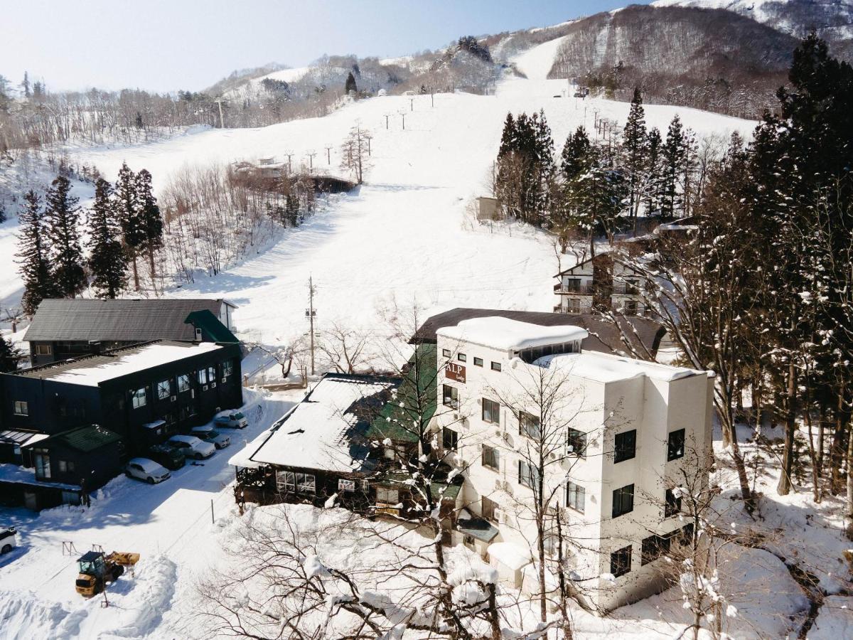 Alp Lodge Hakuba Exterior photo